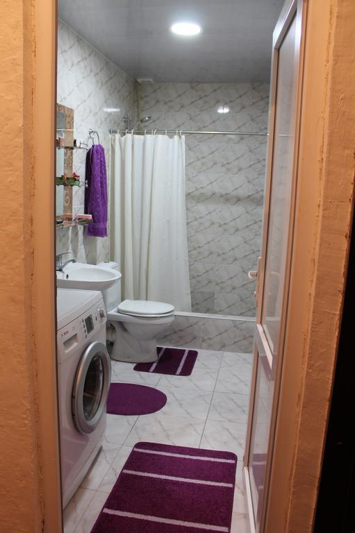 Guesthouse Medea On Pushkini 4 كوتايسي المظهر الخارجي الصورة